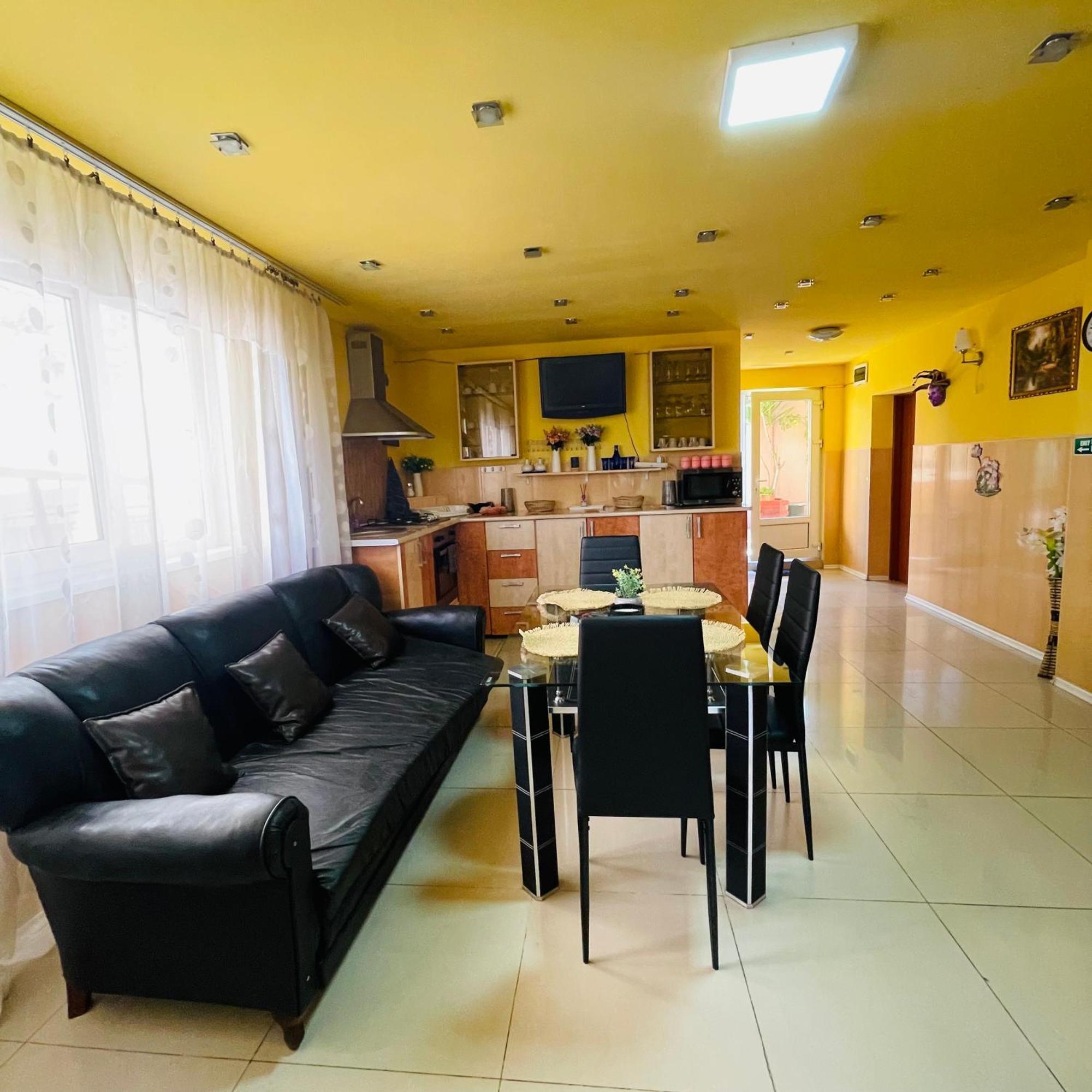 Pensiune Perla Dunarii Giurgiu Exterior foto